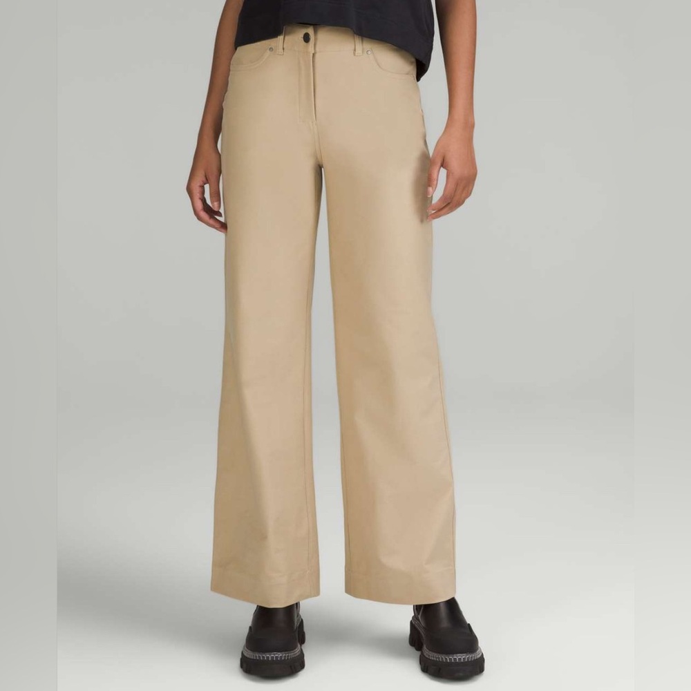 Lululemon City Sleek 5 Pocket High-Rise Wide-Leg Pant, Light Utilitech (Size 28)